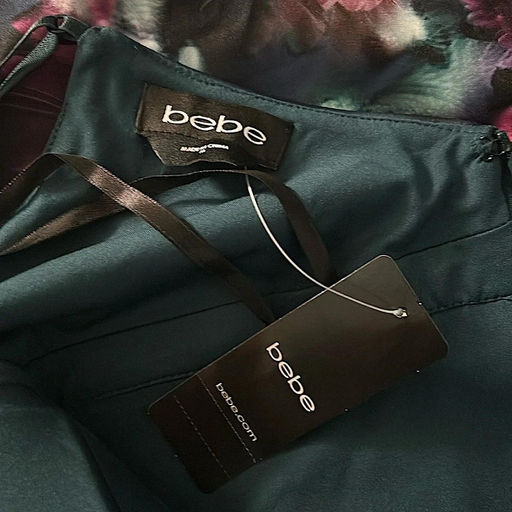 Bebe NWT Amanda Print Dark Blue Spaghetti Straps Scuba Mini Dress **Sz M**🔥🔥 - Picture 9 of 9